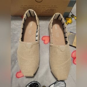 TOMS- classic canvas